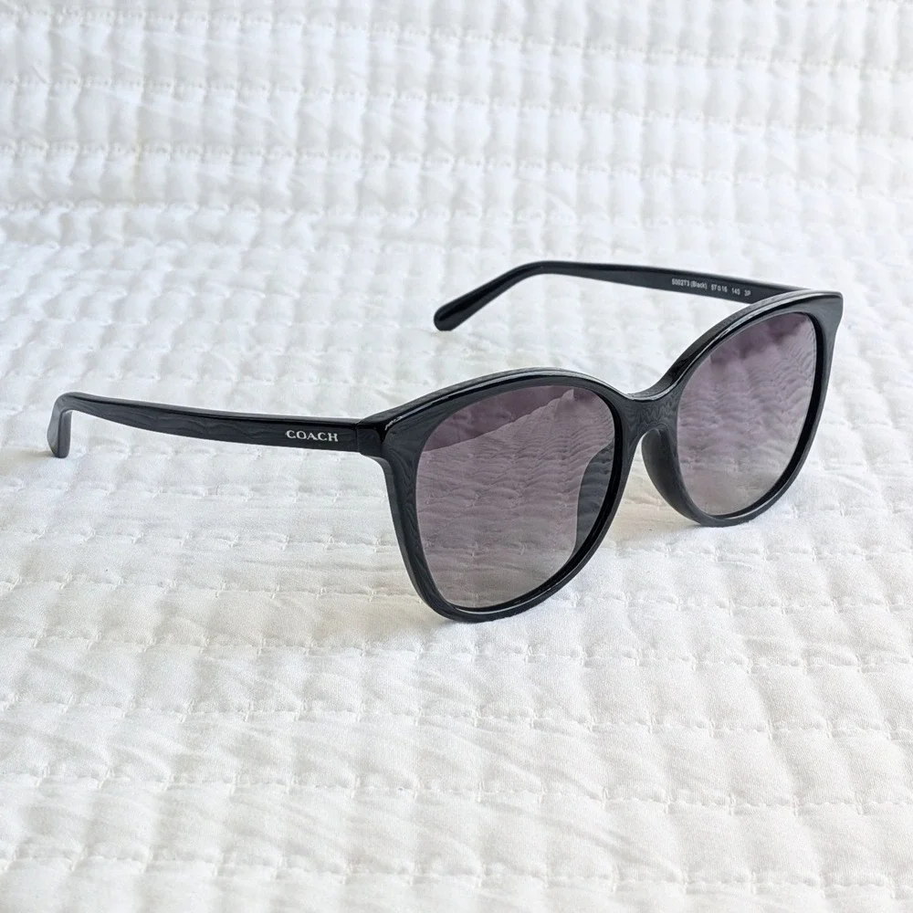 NWT Coach Square Frame Polarized Sunglasses HC8271U L1101‎ w Original Case Black